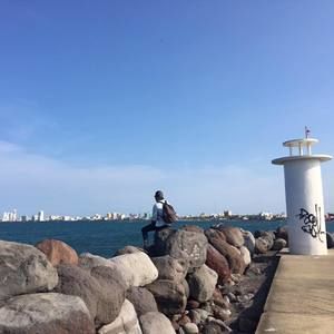 Meet your Posher, Sergio